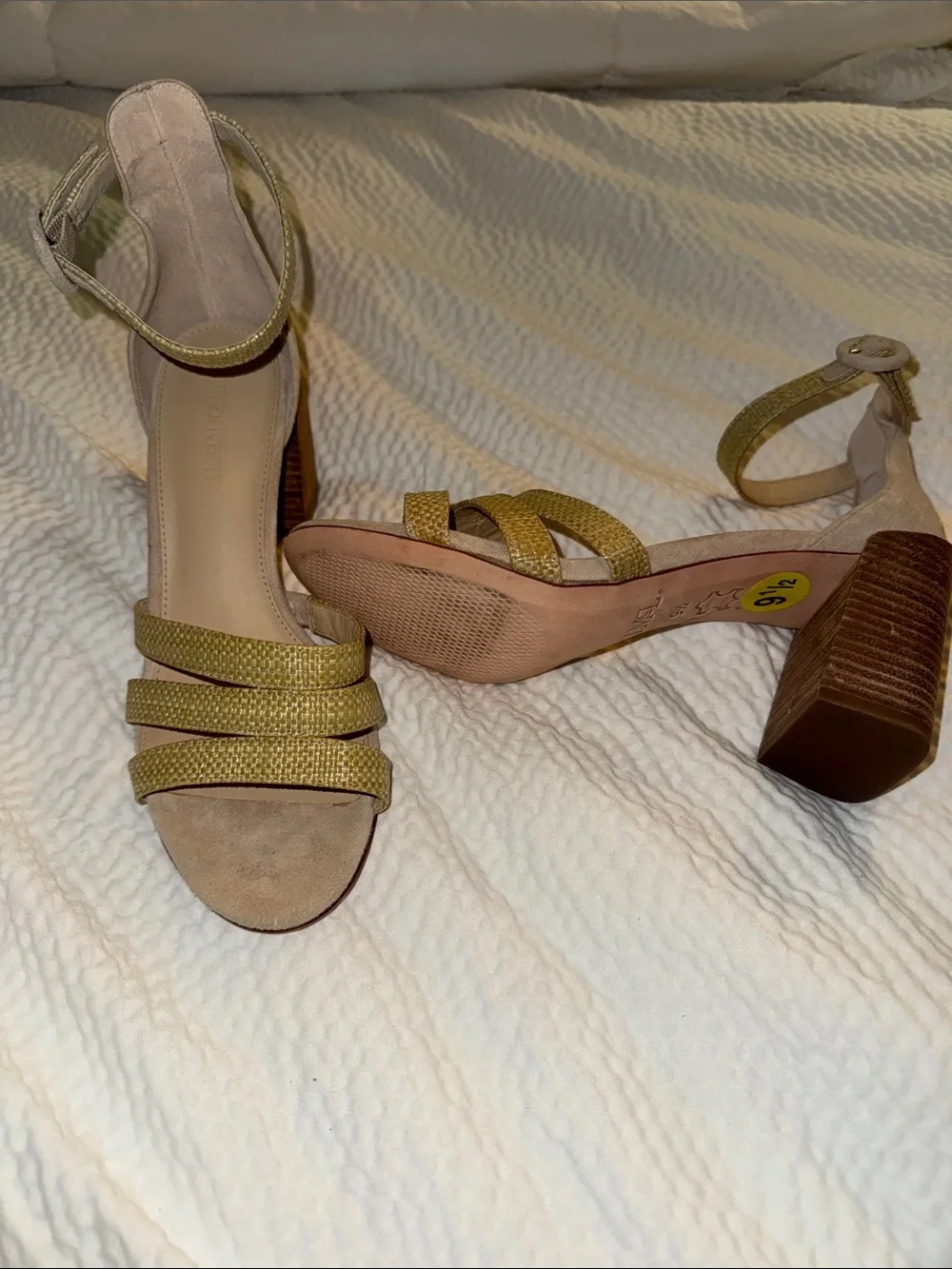 Ankle‑Strap Heeled Sandals in Olive Green with Woven Straps
